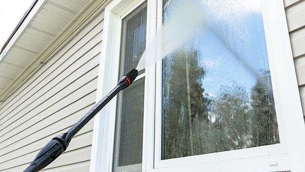 Exterior Power Wash Cleaning Window - Modesto, CA